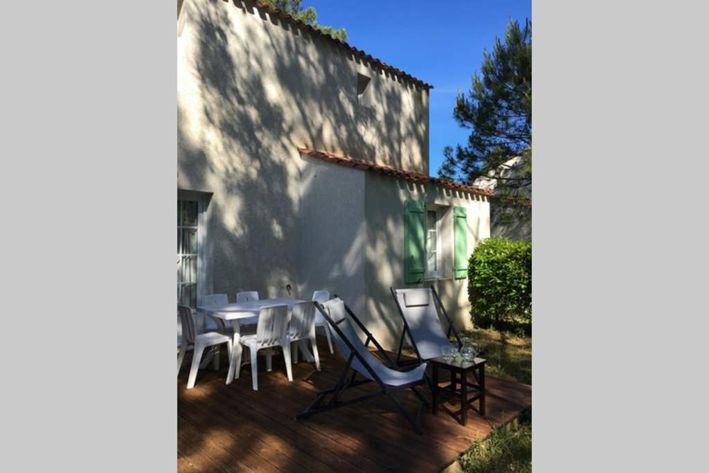Villa L'Acacias Longeville-sur-Mer Exterior foto